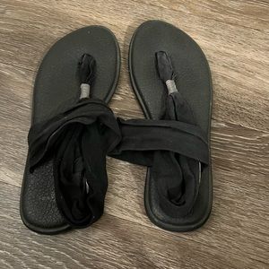 Sanuk sandal